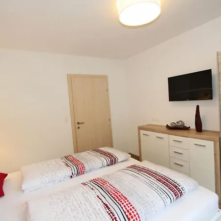 Quiet Flat Near The Mayrhofen Area Apartment *