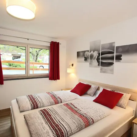 Quiet Flat Near The Mayrhofen Area Apartment *
