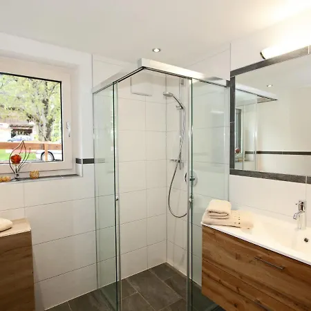 In Near Horbergbahn شفينداو